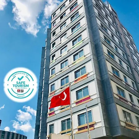 Aparthotel The Leos