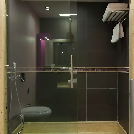 The Leos Aparthotel Istanbul