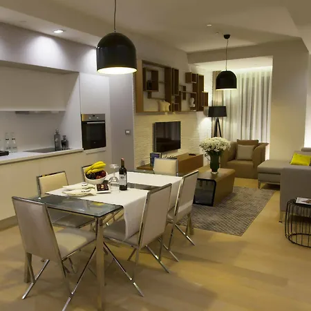 The Leos Aparthotel 4*