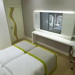 The Leos Aparthotel 4*