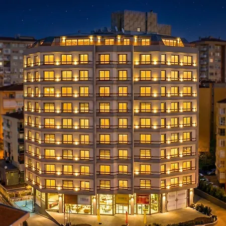 The Leos Aparthotel 4*