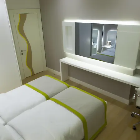 The Leos Hotel apartamentowy 4*